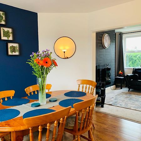 Chic 5 Bedroom House With Private Parking & Garden Bristol Exterior foto